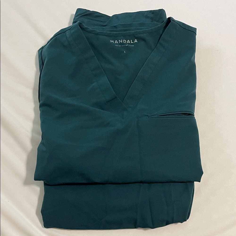Mandala Women's Teal Scrubs Set